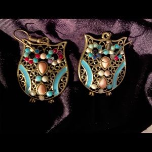 Owl beaded Earrings on brass metal wires